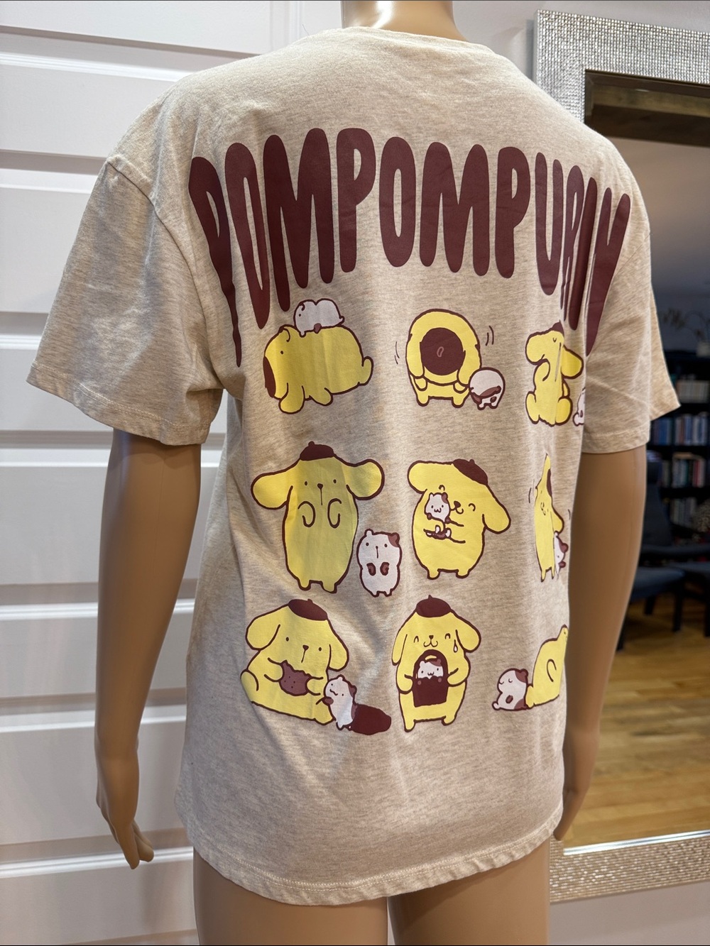 Sanrio Pompompurin T-Shirts Small